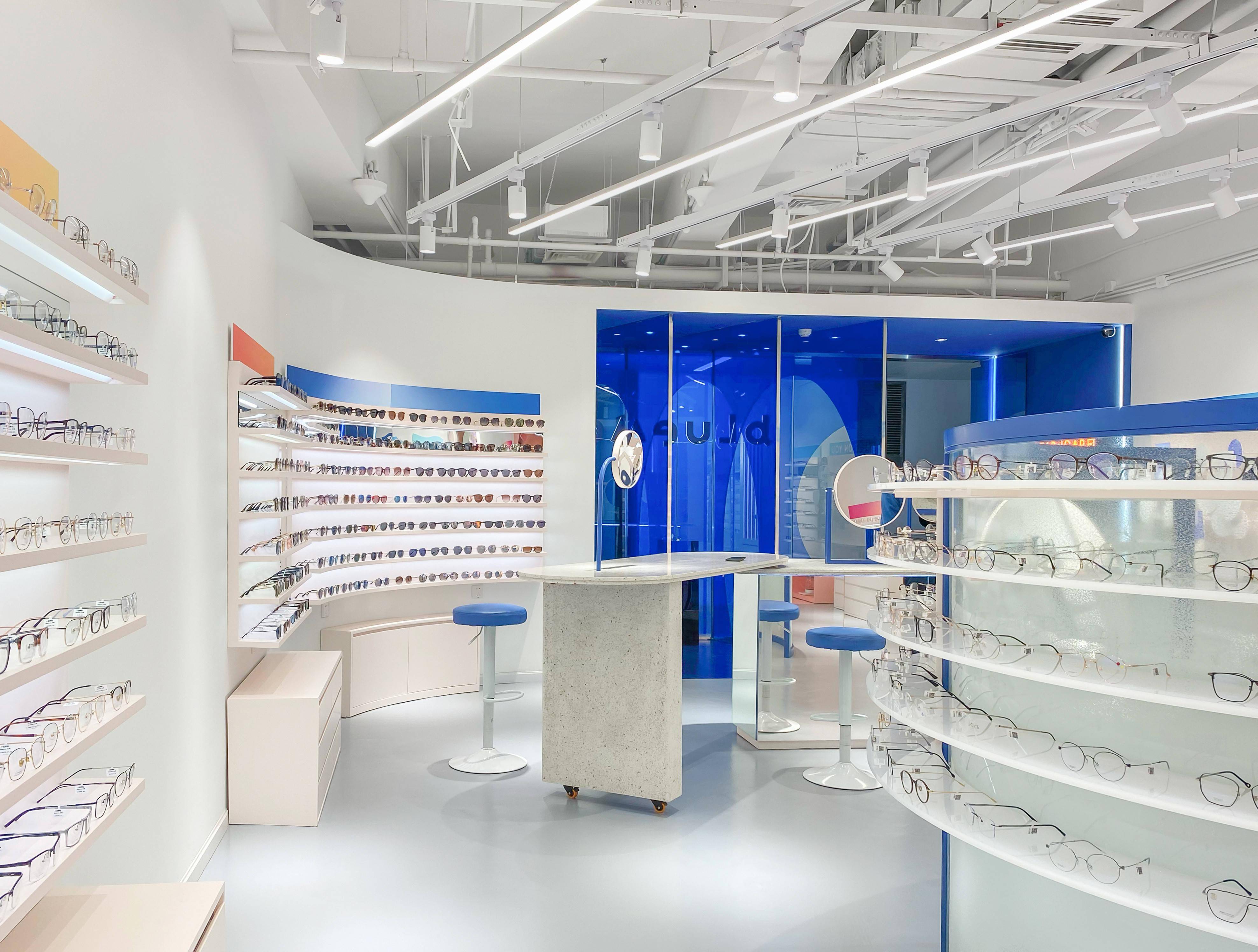 明之顾问Bluemo001 眼镜选购的专业之选与时尚之选