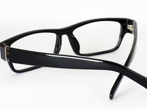 近视多少度要一直戴着眼镜比较好？专业解析与建议